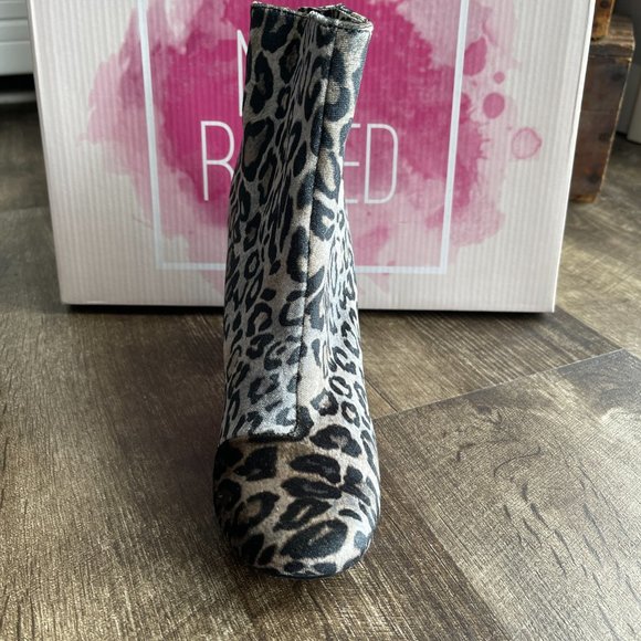 Not Rated NWB animal print velvet bootie with glitter heel size 8.5. - Picture 3 of 13